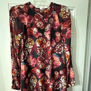 Pearle 88 NWT Woman's Size S Printed Butterfly short dress